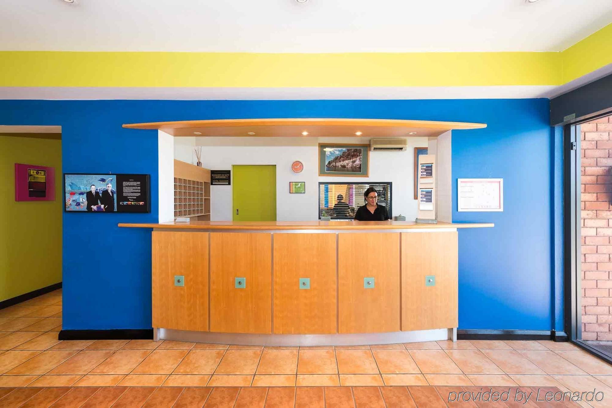 The Cambridge Kununurra Hotel Bagian luar foto